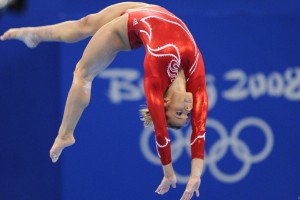 华体会官方登录入口-“尼古拉斯·桑特基的战术眼光与强劲脚法，带领阿根廷美洲狮队踏上新高峰”